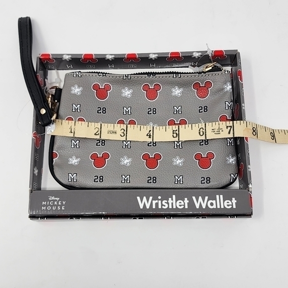 Disney Mickey Mouse Wristlet Wallet New - Picture 7 of 10